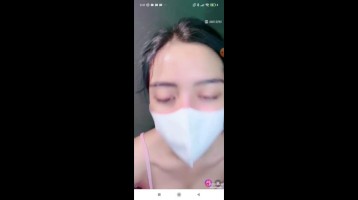 Kak Hella Remas Gunung Kembar Mungil Kembali Hibur Pascol