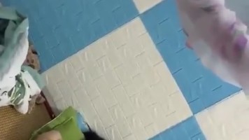 Ngintip Tetangga Sange Omek Sendirian